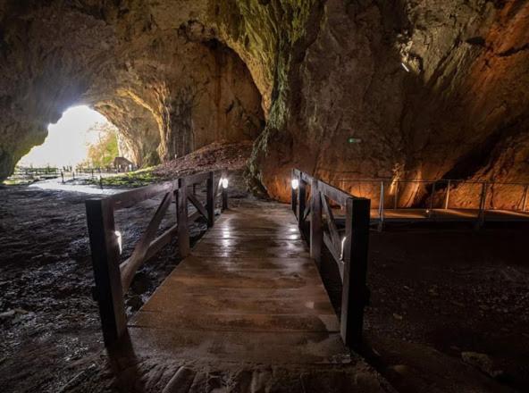 Seoski Turizam Melovic Rozanstvo Ngoại thất bức ảnh
