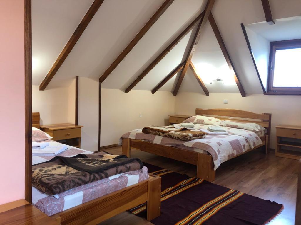 Seoski Turizam Melovic Rozanstvo Ngoại thất bức ảnh